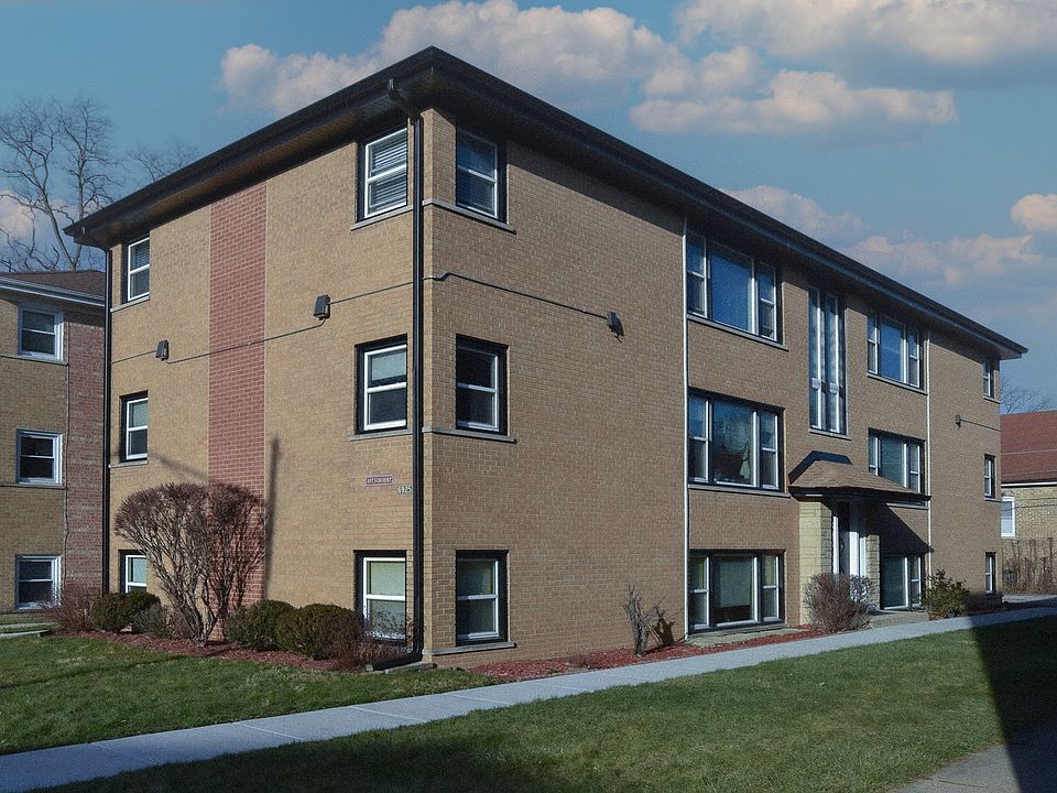 1st image of 6925 N Rosemary Ln APT 3E