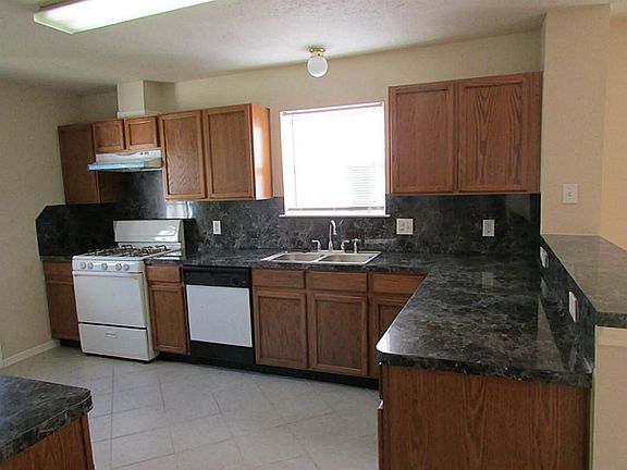 Another view of the kitchen.