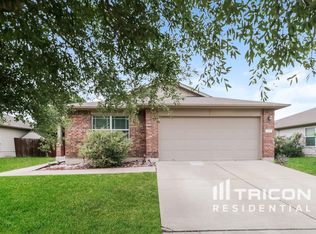 320 Almquist St, Hutto, TX 78634