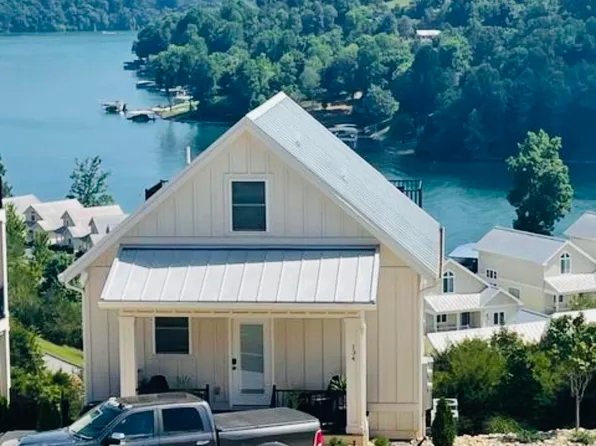 134 E Harbor View Ln #B, La Follette, TN 37766