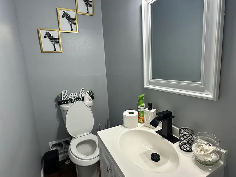 902 Phylen Ct — Photo 6