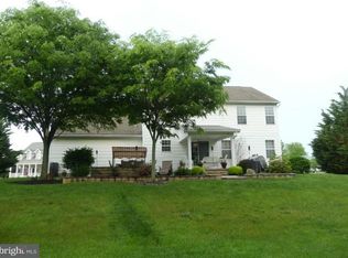 119 Friendship Ln, Gettysburg, PA 17325