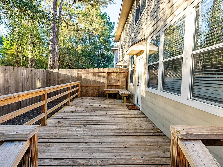 11 Summerhaze Cir — Photo 26