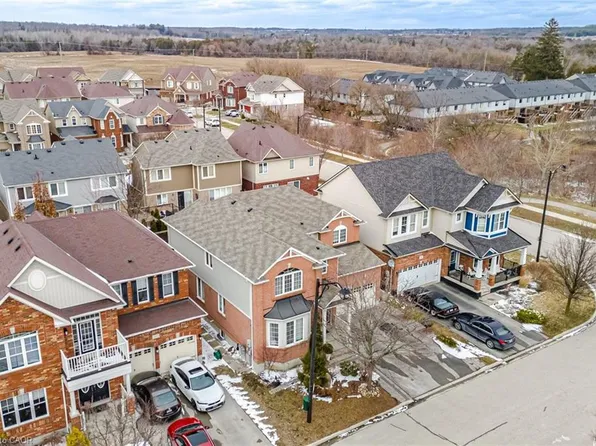 59 Apple Dr, Cambridge, ON N3C 0E7