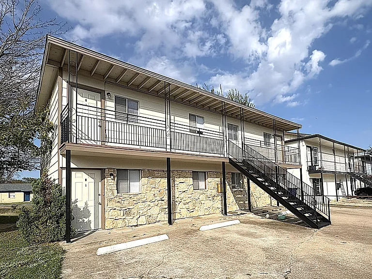 602 Sunset Ln #B — Photo 2