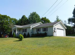 33 Green St, Skowhegan, ME 04976