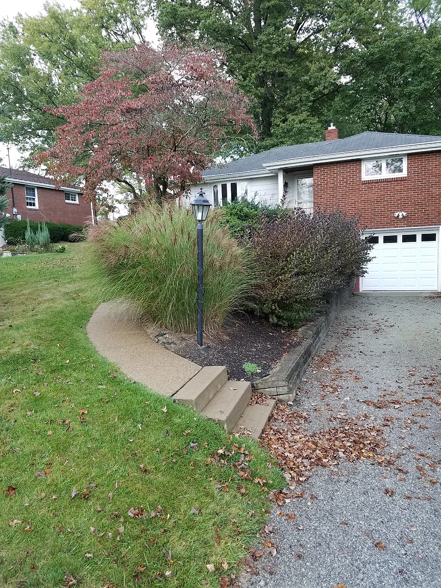9128 Cromwell Dr photo 1