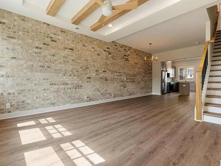 1191 Windsor Dr — Photo 8