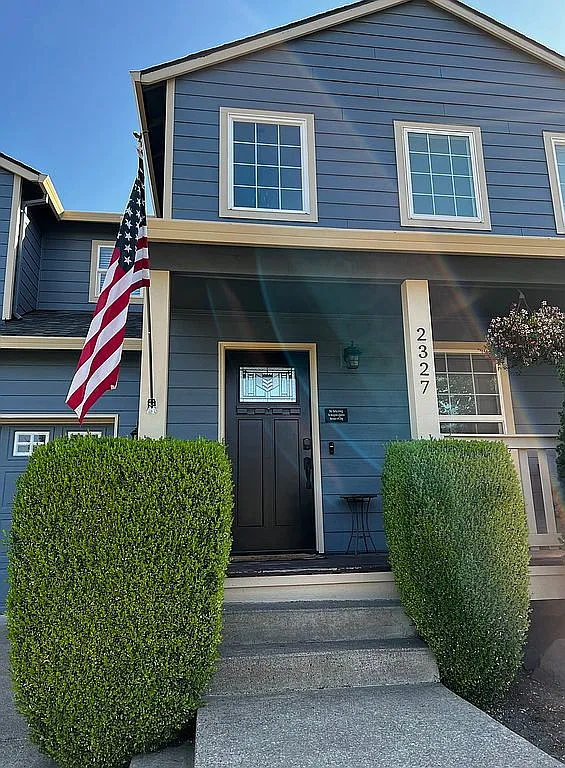 2327 Strasburg Dr photo 1