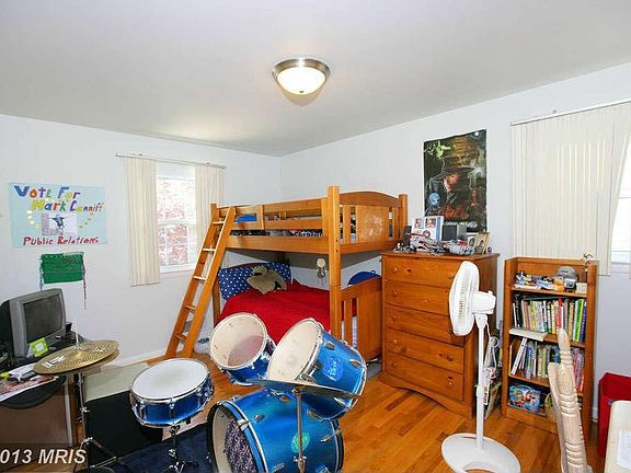 2nd image of 8701 Irvington Ave