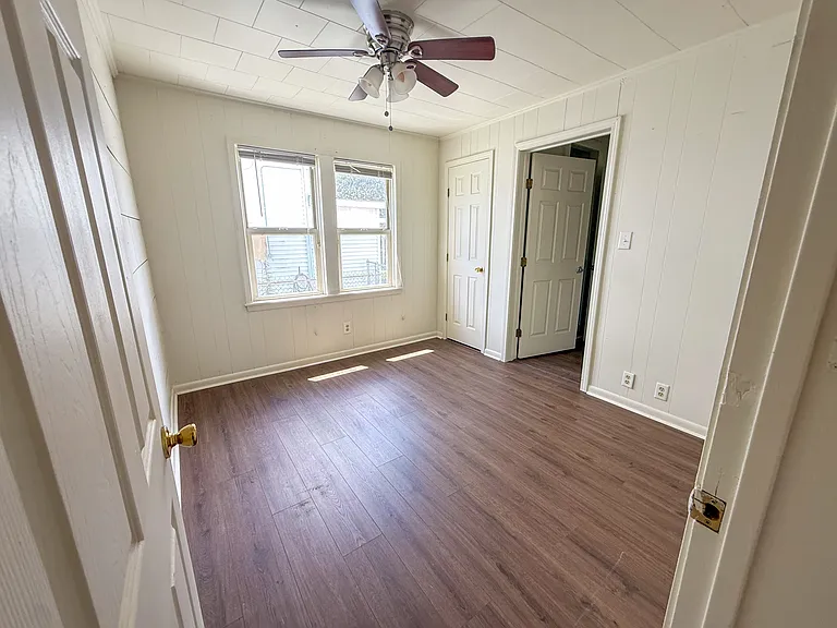 602 Hoover St — Photo 13