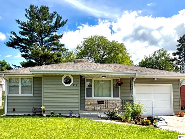 4931 Ruggles St, Omaha, NE 68104