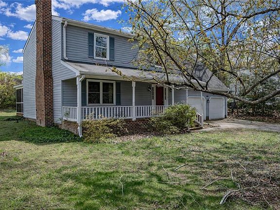3rd image of 2847 Decatur Dr