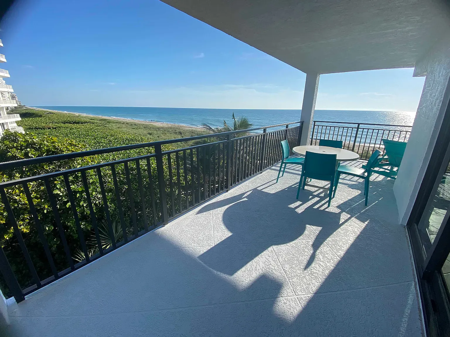 2 bed, 1113 sqft, $2,400 — Photo 3