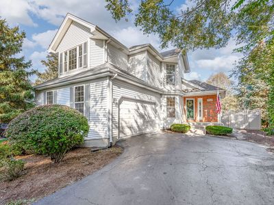 912 Middleton Ave, Lisle, IL, 60532