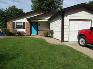 2650 Lindsay Ln, Florissant, MO