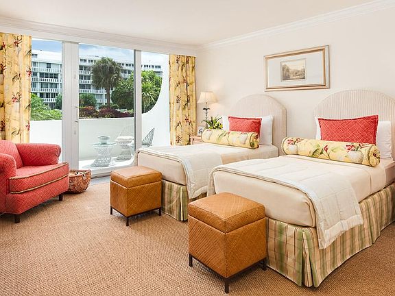 5th image of 130 Sunrise Ave #2030