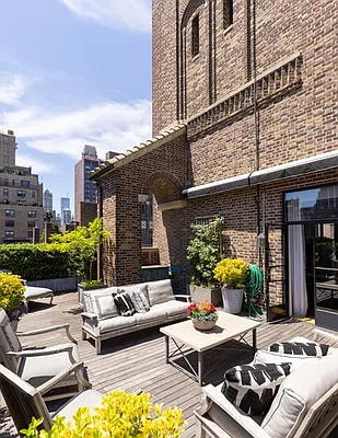 Sold by Brown Harris Stevens | media 22