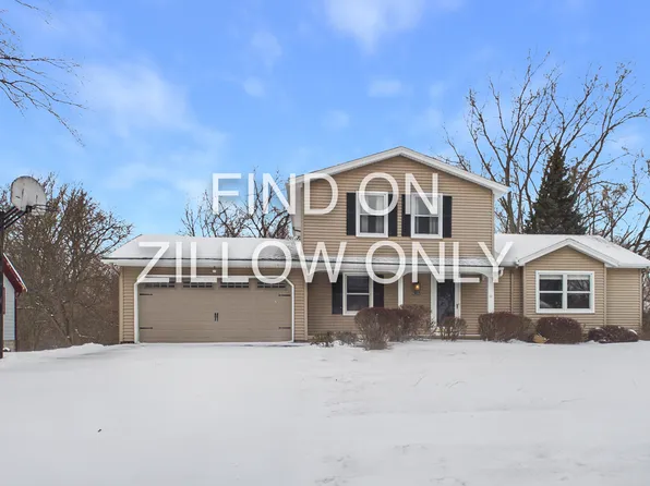 383 Stone Fence Rd, Rochester, NY 14626