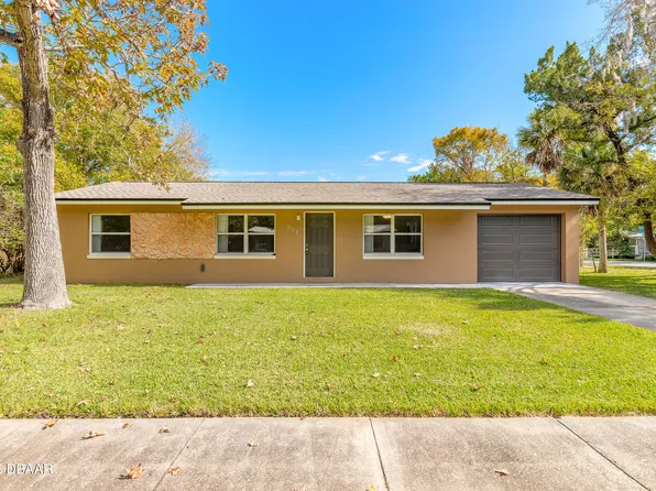 901 Damron St, Daytona Beach, FL 32117