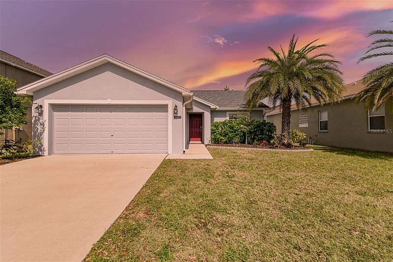 10852 Standing Stone Dr, Wimauma, FL 33598 Zillow