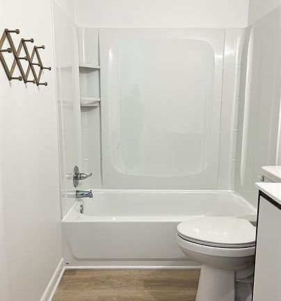 3rd image of 3837 Osprey Cir #D