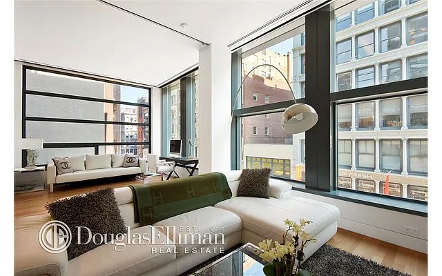 Rented by Douglas Elliman | media 24