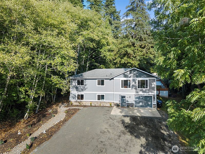 2nd image of 690 N Summit Road