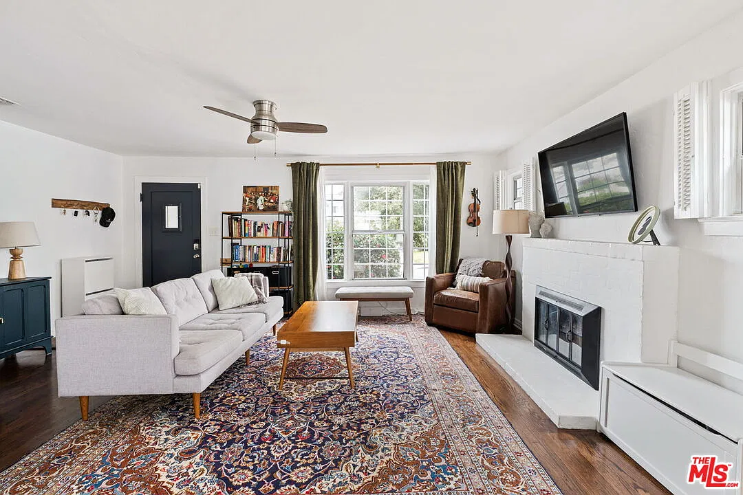 2 bed, 1.5 bath, 1522 sqft, $5,250 — Photo 4