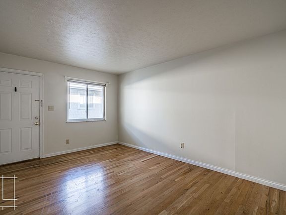 5th image of 91 W Starr Ave #F