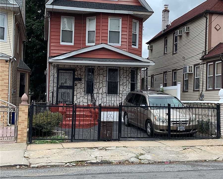 1st image of 10524 133rd St