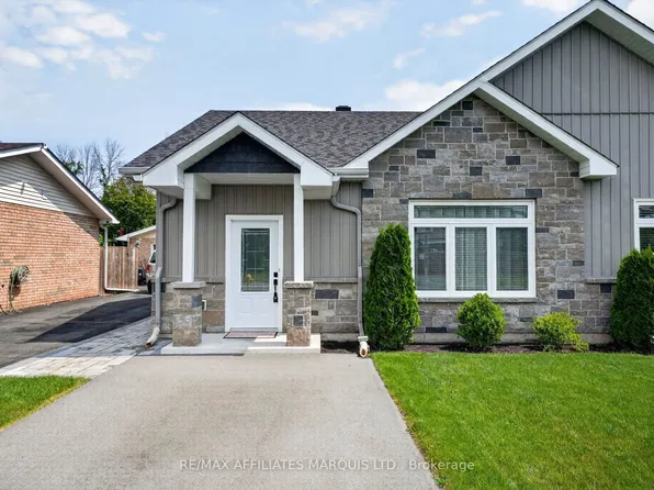 5401 Woodlands Rd, South Stormont, ON K0C 1M0