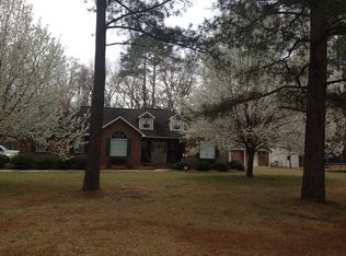 105 Huntington Dr, Dublin, GA 31021