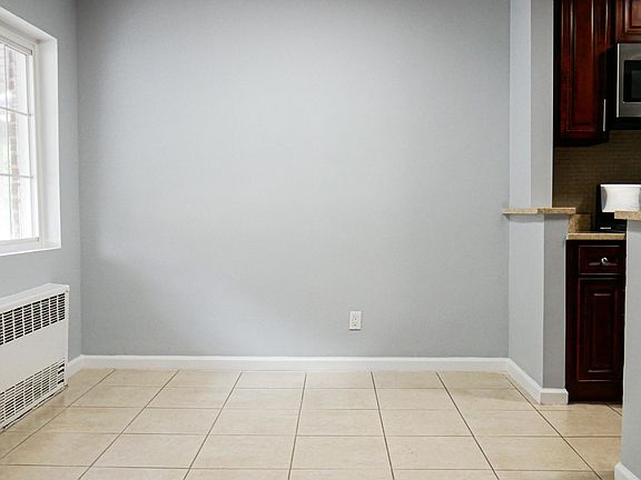 3rd image of 3410 Bronxwood Ave Floor 2