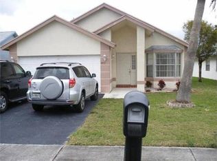 9117 NW 45th St, Sunrise, FL 33351