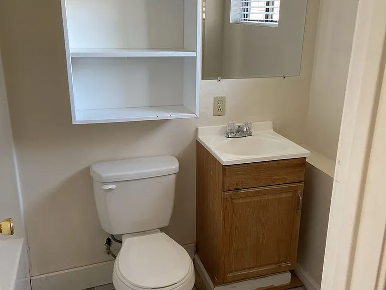 3503 E Clover Park Ave — Photo 12