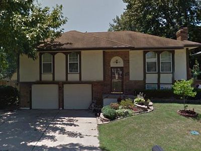 17105 E 7th Terrace Ct N, Independence, MO, 64056