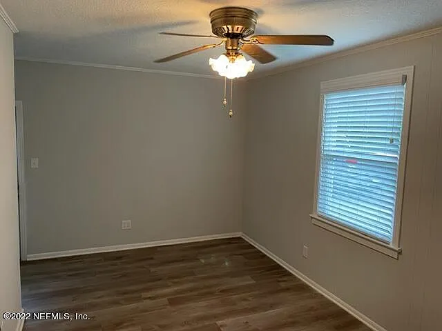 3677 Walsh St — Photo 14