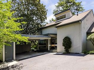 4968 N Ellipse, Marietta, GA 30068