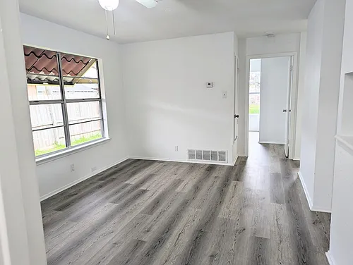 225 Baldwin Ave #225 Photo 1