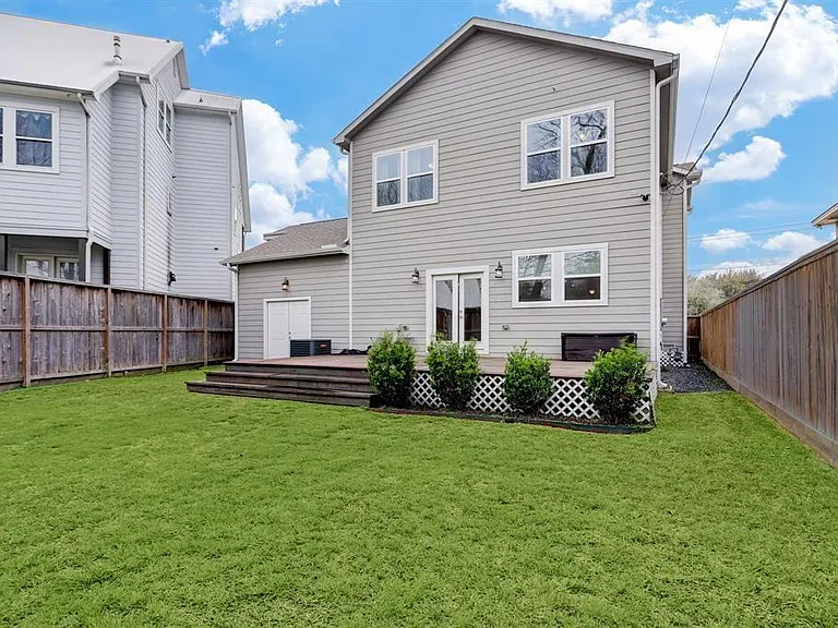 317 Telephone Rd — Photo 31