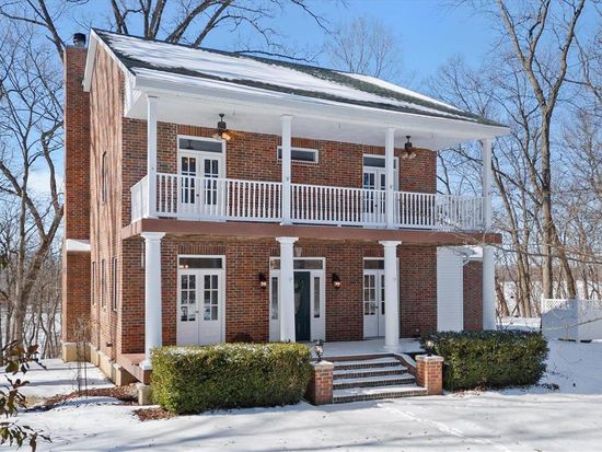 13301 Sugar Creek Rd, Highland, IL 62249