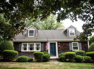 31 N Circle Dr, East Longmeadow, MA 01028
