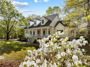 7471 Mason Falls Dr, Winston, GA 30187