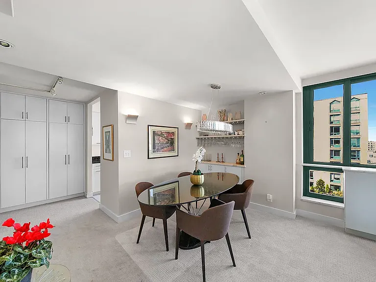 1 Irving Pl #G26D — Photo 6