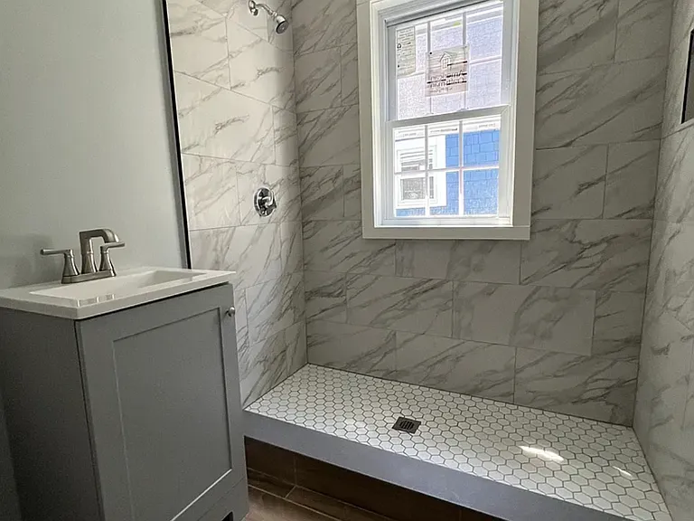 34 Thingvalla Ave #1 — Photo 5