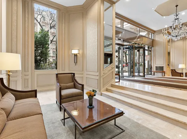 515 East 79th Street image 11 of 12