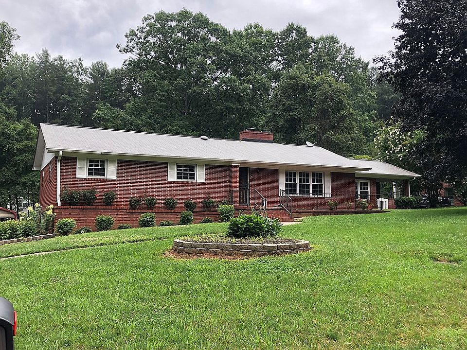 22 Stockwood Rd