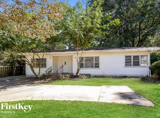 131 Mountain View Dr, Gainesville, GA 30501