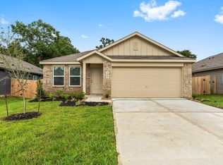 468 Shoreview Dr, Conroe, TX 77303